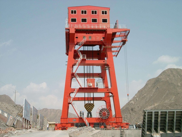 壩頂門機(jī)租賃廠家