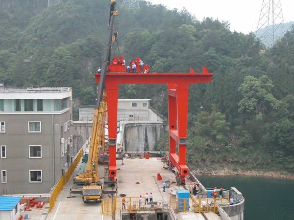 壩頂門機(jī)租賃廠家