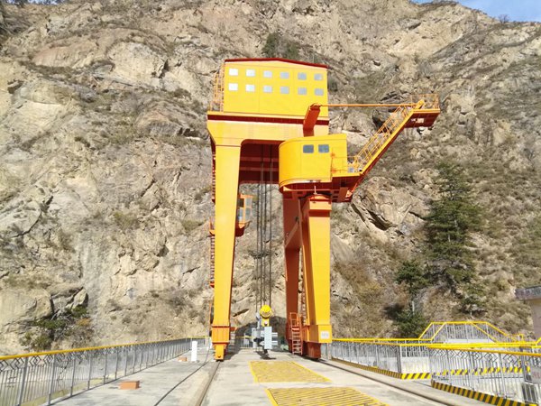 壩頂門機(jī)租賃廠家